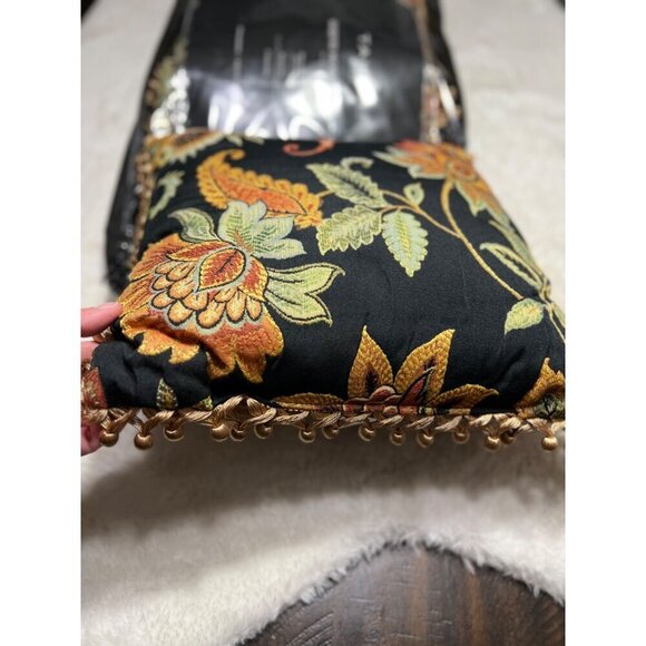 Tahari gusseted micro gel multicolored pillows - Picture 6 of 9